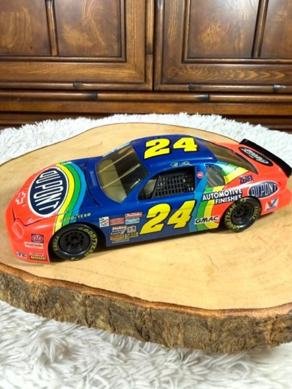 Vintage Revell 1991 Jeff Gordon 24 Dupont Retro Rainbow 1:24 Scale Stock Car